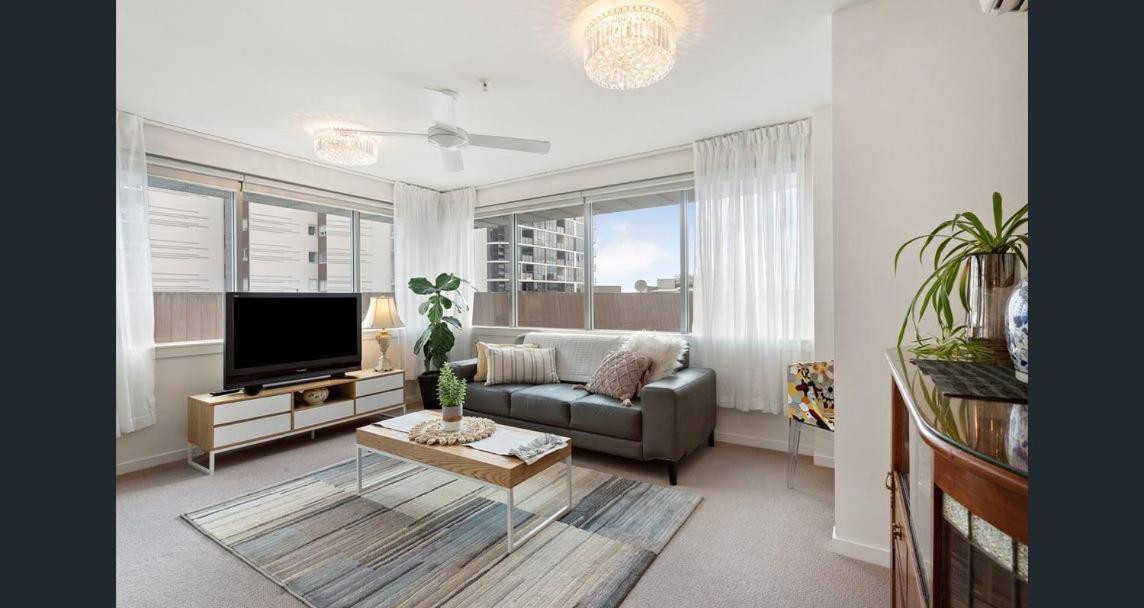 Link Portside Wharf Apartment Hotel Бризбейн Екстериор снимка